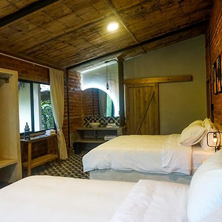 Pacha Eco Lodge Glamping & Hotel Archidona Ngoại thất bức ảnh